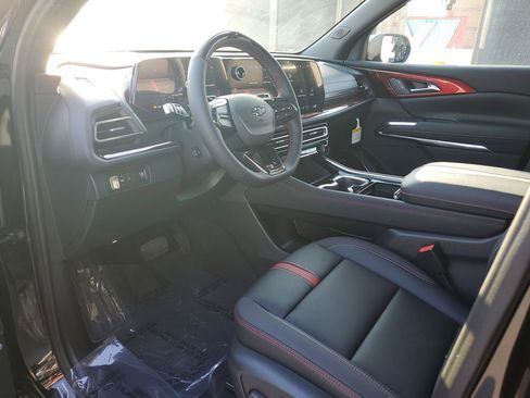 New 2026 Chevrolet Traverse RS w/ LPO, Floor Liner Package image 20