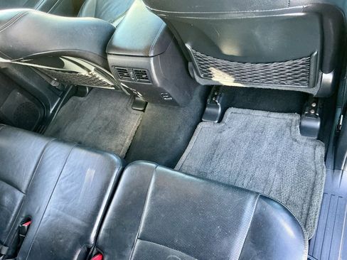 Used 2015 Toyota 4Runner Limited image 24