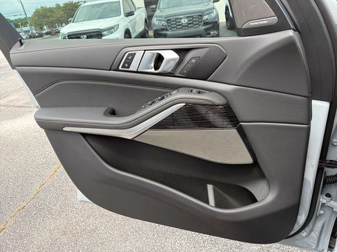 New 2026 BMW X5 sDrive40i w/ M Sport Package RWD image 15