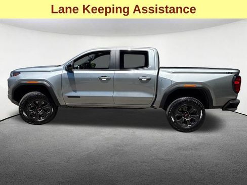 Used 2024 GMC Canyon Elevation w/ Elevation Premium Package AWD/4WD image 6