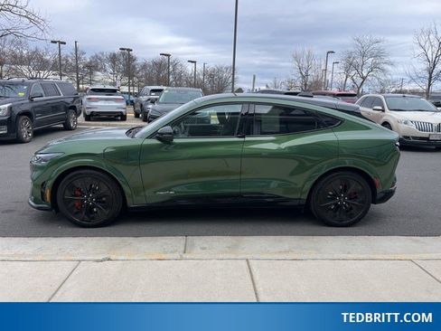 Certified 2025 Ford Mustang Mach-E GT image 4