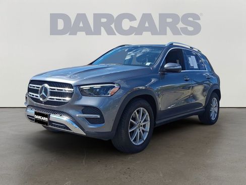 Used 2024 Mercedes-Benz GLE 450e 4MATIC image 3