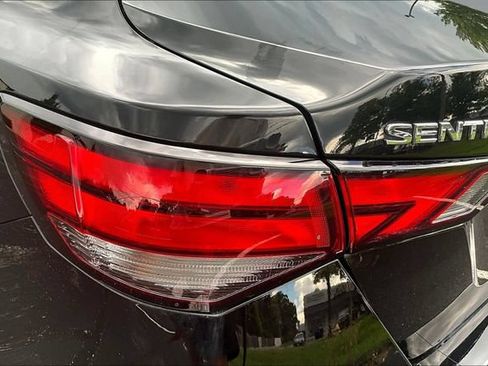 Used 2024 Nissan Sentra S FWD image 22