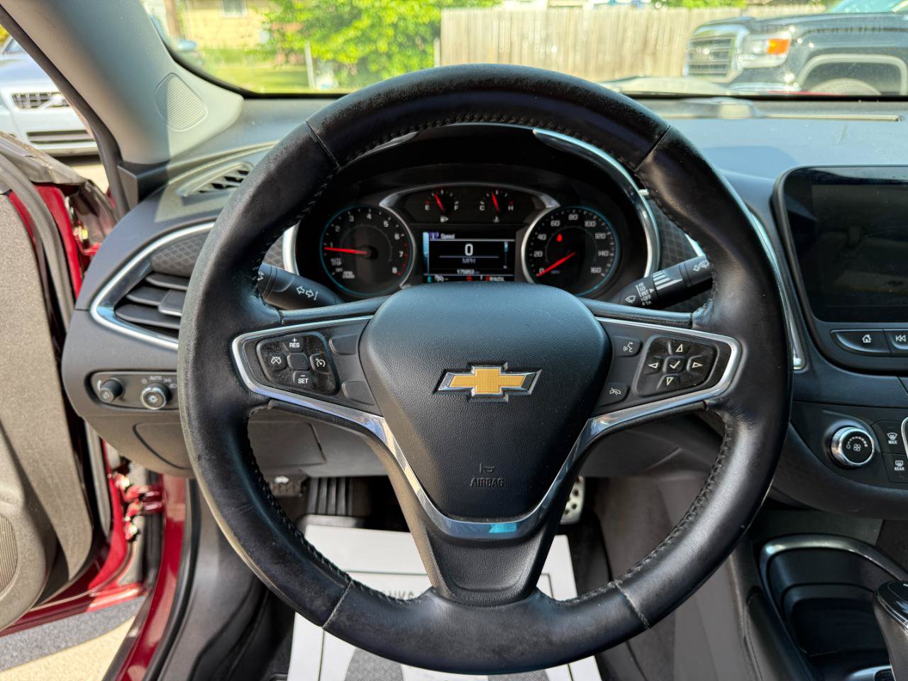 Used 2016 Chevrolet Malibu LT FWD image 19