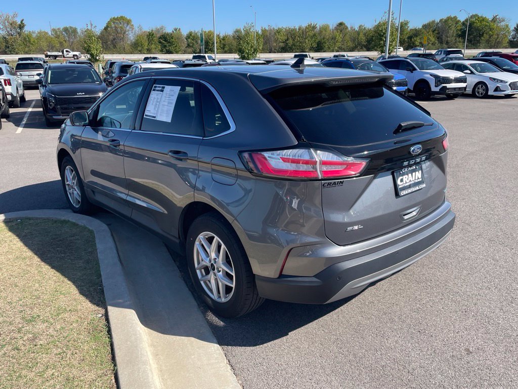 Used 2024 Ford Edge SEL AWD/4WD image 5