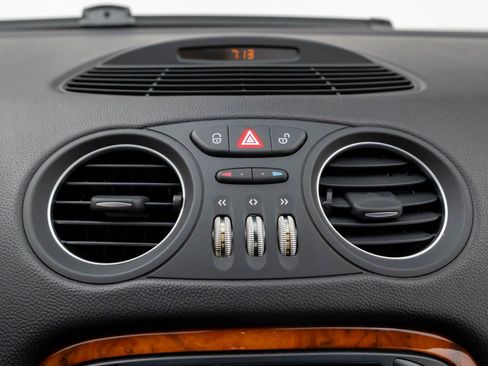 Used 2004 Mercedes-Benz SL 55 AMG image 19