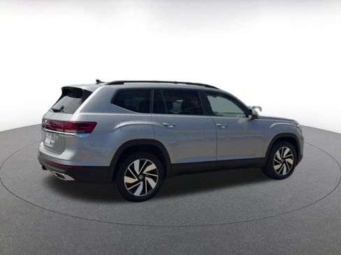 Used 2026 Volkswagen Atlas SE FWD image 12