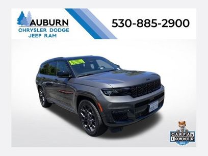 Used 2025 Jeep Grand Cherokee L Summit w/ Obsidian Package