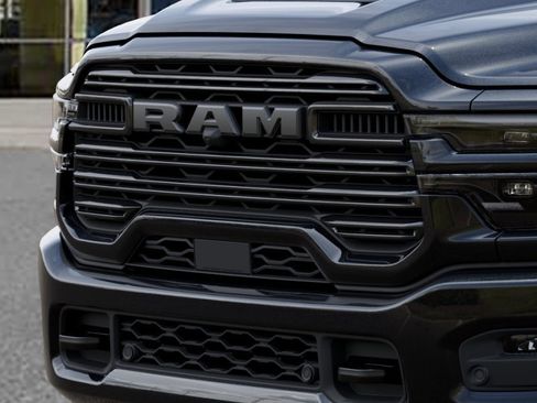 New 2026 RAM 2500 Laramie AWD/4WD image 11