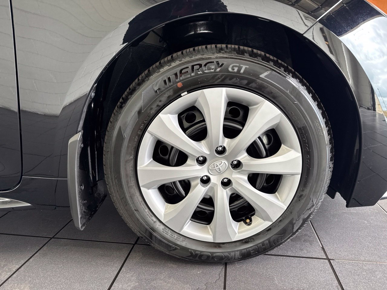 Certified 2026 Toyota Corolla LE FWD image 50
