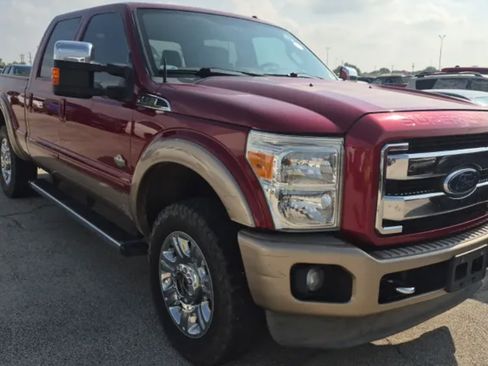 Used 2013 Ford F250 King Ranch w/ King Ranch w/Chrome Pkg AWD/4WD image 3