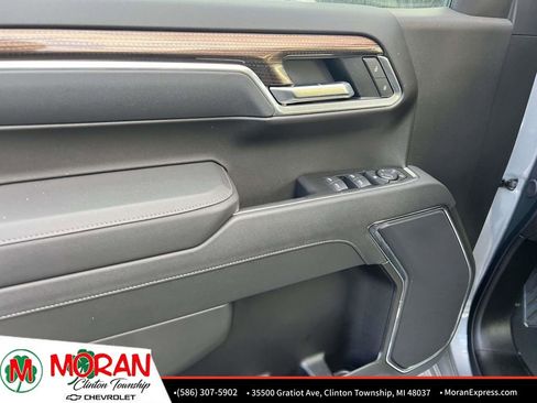 Used 2025 Chevrolet Silverado 1500 LT image 15