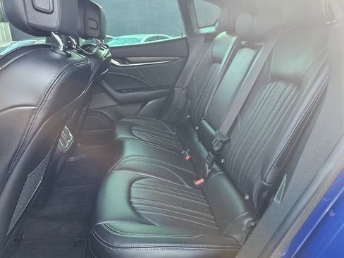 Used 2022 Maserati Levante GT image 16