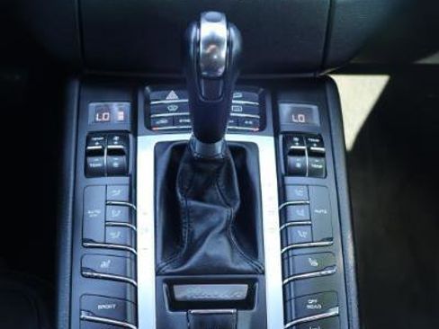 Used 2017 Porsche Macan GTS image 31