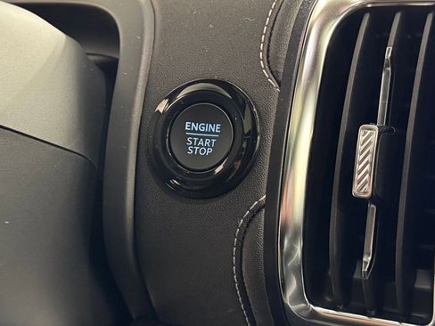 New 2025 Ford Expedition Platinum w/ Stealth Performance Package image 24