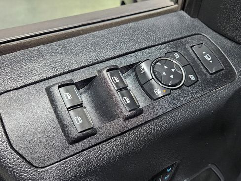 Used 2021 Ford F250 Lariat w/ Tremor Off-Road Package image 44