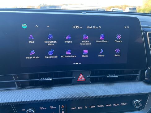 Used 2023 Kia Sportage SX image 26