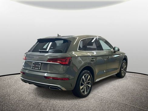 Used 2023 Audi Q5 2.0T Premium Plus w/ Premium Plus Package AWD/4WD image 7