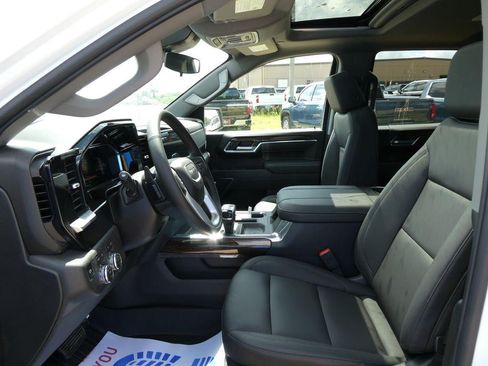 New 2026 GMC Sierra 1500 Elevation w/ Elevation Premium Package AWD/4WD image 20