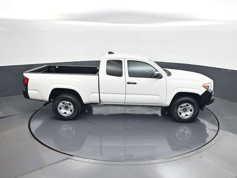 Used 2021 Toyota Tacoma SR RWD image 15