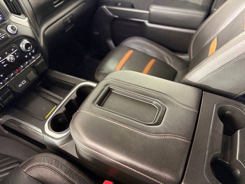 Used 2020 GMC Sierra 2500 AT4 w/ Technology Package image 23