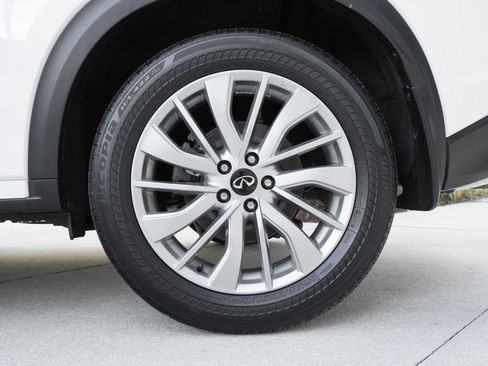 Certified 2023 INFINITI QX50 Luxe AWD/4WD image 28