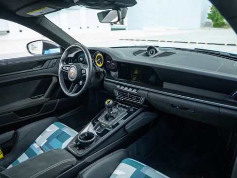 Used 2022 Porsche 911 GT3 RWD image 14