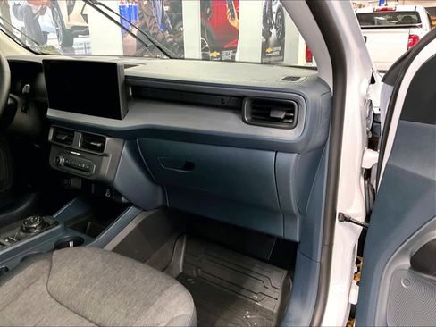 Used 2025 Ford Maverick XLT w/ XLT Luxury Package image 13