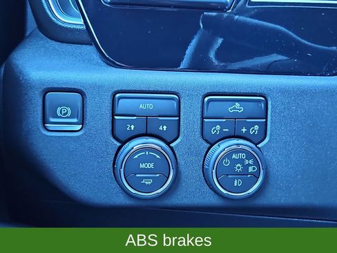 Used 2023 Chevrolet Silverado 1500 RST w/ Protection Package image 15