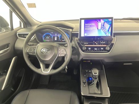 New 2026 Toyota Corolla Cross XSE image 18