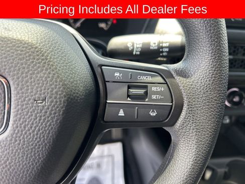 Used 2025 Honda HR-V LX image 7