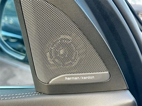 Certified 2024 BMW X7 xDrive40i w/ Premium Package image 19