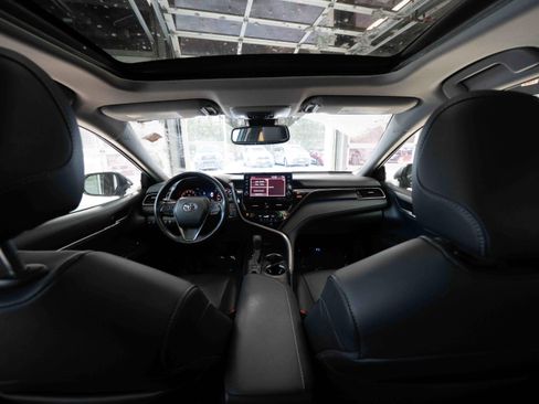 Used 2023 Toyota Camry XSE image 19