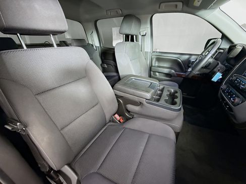 Used 2018 GMC Sierra 1500 SLE image 33