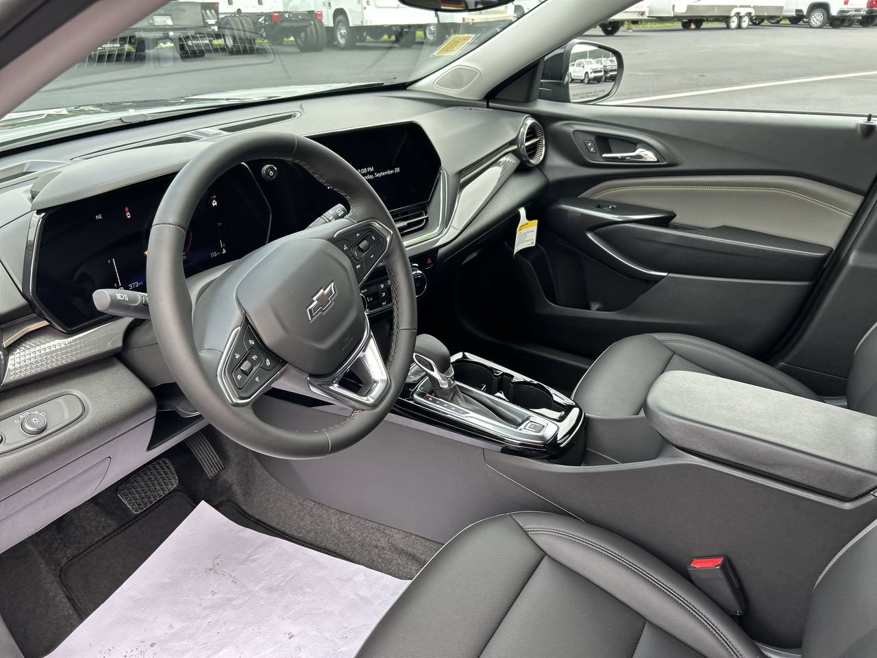 New 2026 Chevrolet Trax ACTIV w/ Driver Confidence Package FWD image 24