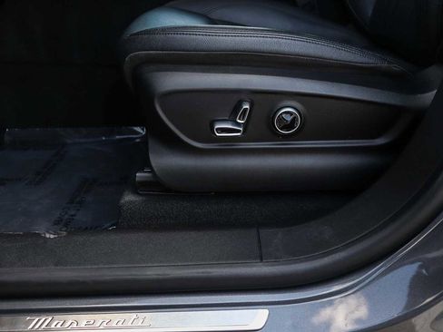 Used 2023 Maserati Grecale Modena AWD/4WD image 25