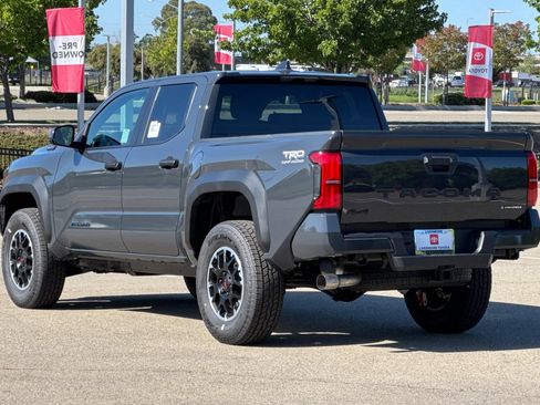New 2026 Toyota Tacoma TRD Off-Road AWD/4WD image 6