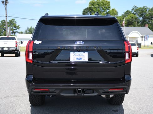 New 2027 Ford Expedition Tremor w/ Driver's Package AWD/4WD image 9