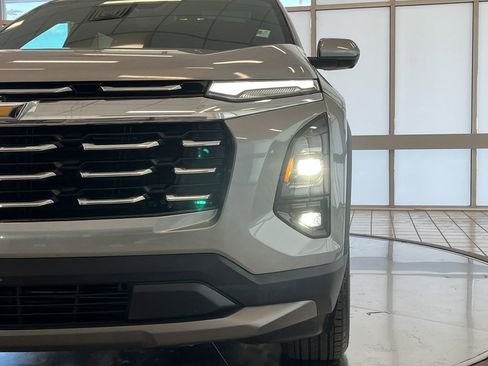 Certified 2025 Chevrolet Equinox LT w/ Safety and Technology Package image 11