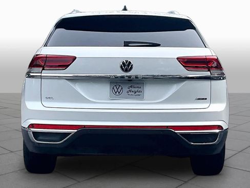 Used 2023 Volkswagen Atlas Cross Sport SEL AWD/4WD image 5