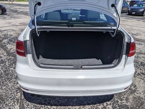 Used 2015 Volkswagen Jetta S FWD image 22
