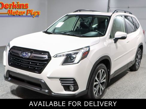 Used 2023 Subaru Forester Limited image 1