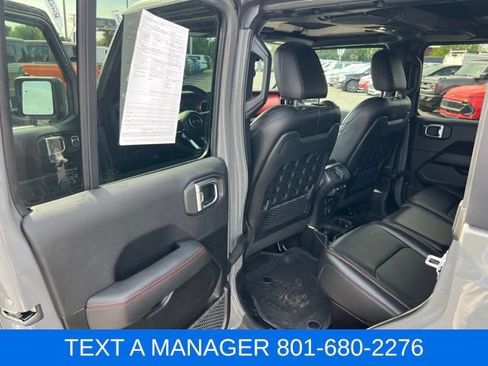 Used 2023 Jeep Gladiator Rubicon w/ LED Lighting Group AWD/4WD image 31