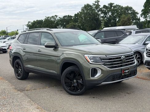 New 2026 Volkswagen Atlas SE AWD/4WD image 3