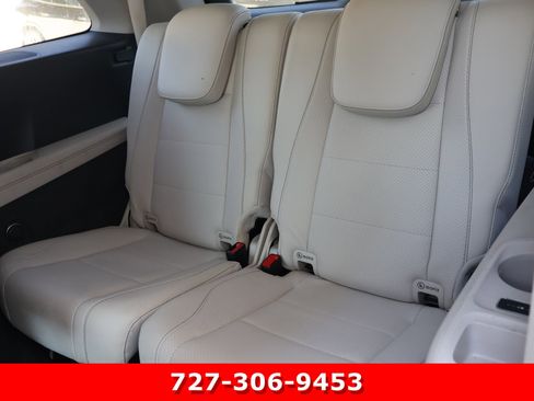 Used 2020 Mercedes-Benz GLS 450 4MATIC image 13