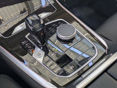 Used 2020 BMW X5 sDrive40i w/ Convenience Package image 12