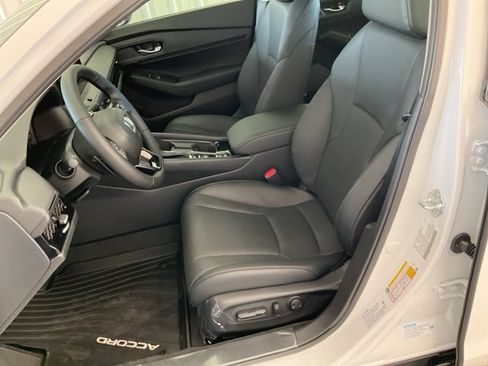 New 2025 Honda Accord EX-L image 4