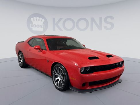 Used 2022 Dodge Challenger SRT Hellcat Redeye RWD image 10