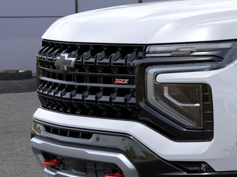 New 2026 Chevrolet Suburban Z71 w/ Z71 Off-Road Package AWD/4WD image 41