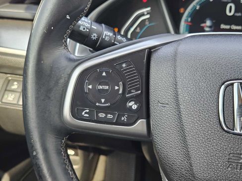 Used 2018 Honda Civic Touring image 28